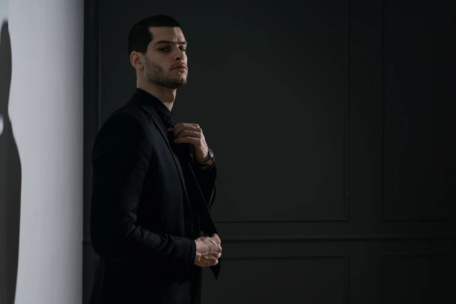 prompt Gemini masculino para criar foto profissional masculina realista para LinkedIn e currículo