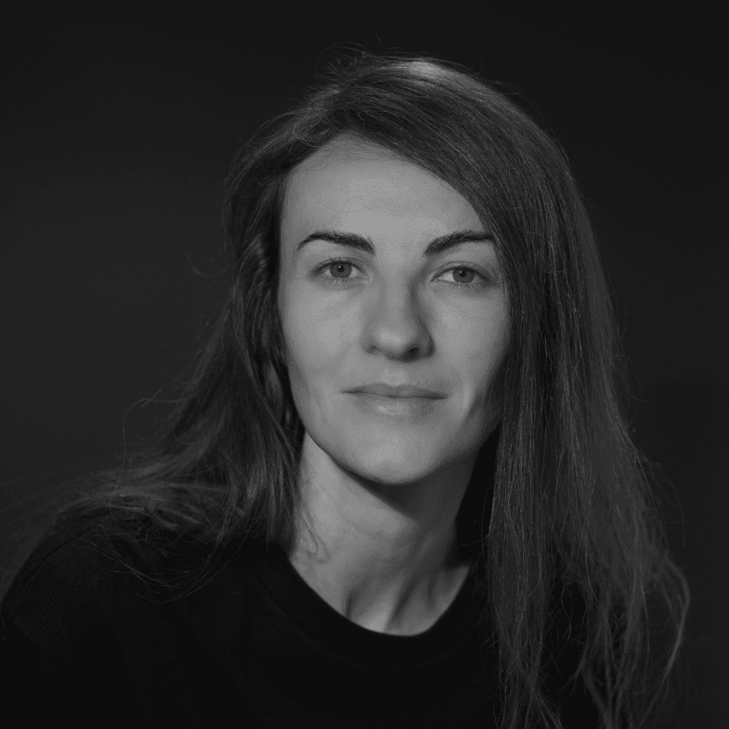 Black & white Portrait of a female brand strategist