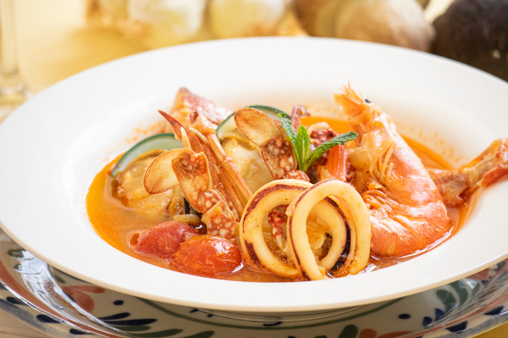 Shrimp ceviche with lime and toasted bread.
