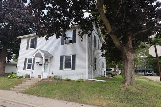 Photo 2 of 120 E Furnace Street, Platteville