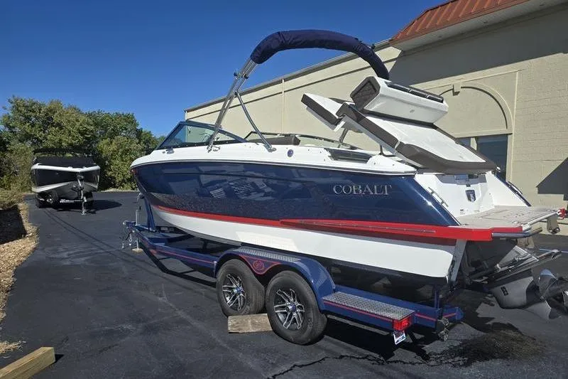 Boat photo 1