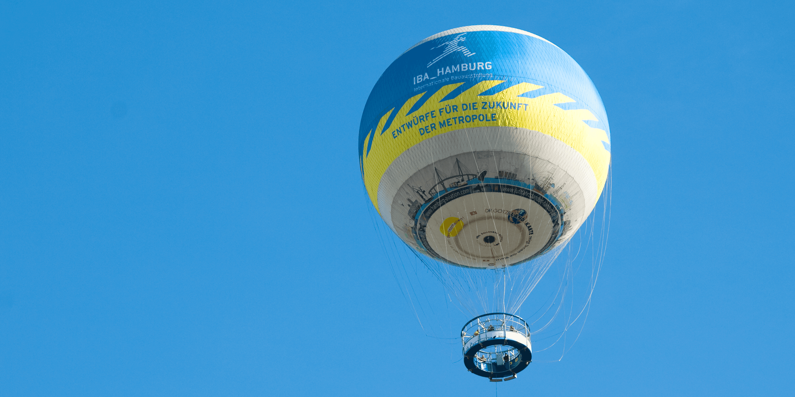 Rendering des tegut… teo in leichter Perspektive – Visualisierung des modularen Nachbarschaftsmarkts von Design for Human Nature.