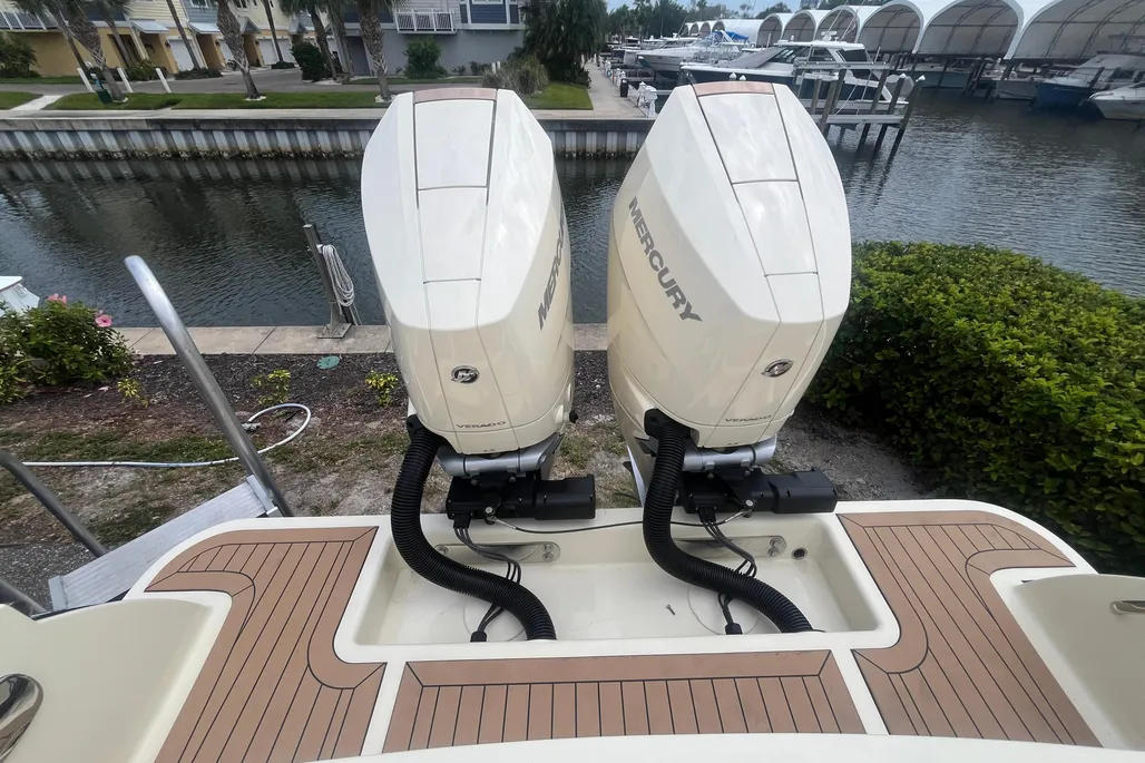 Boat thumbnail 15