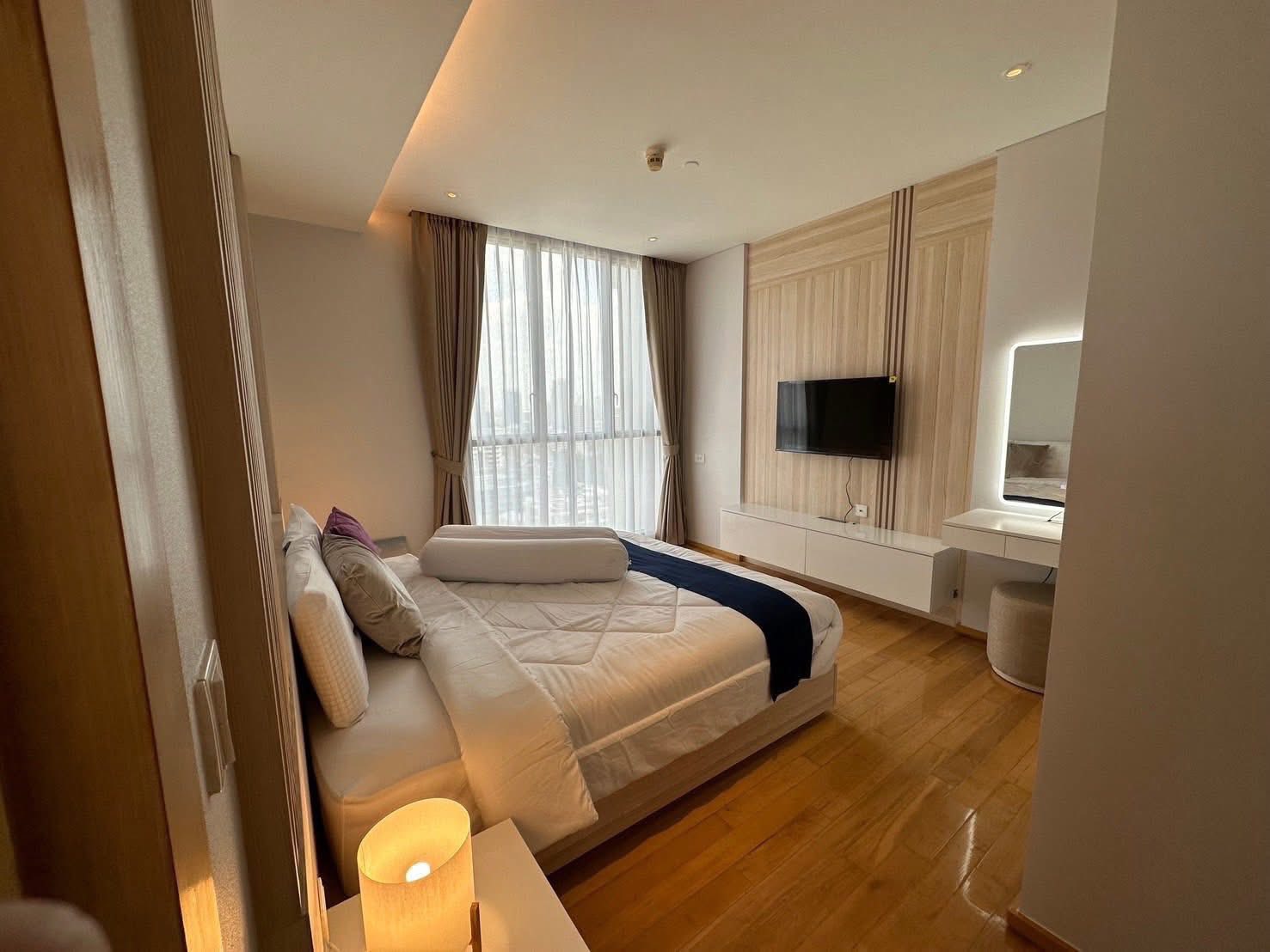 Aequa Residence 1 Bedroom Pet-Friendly Condo 3