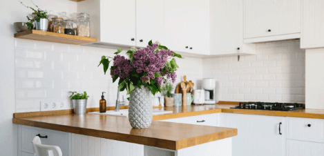 worker on laboratorium