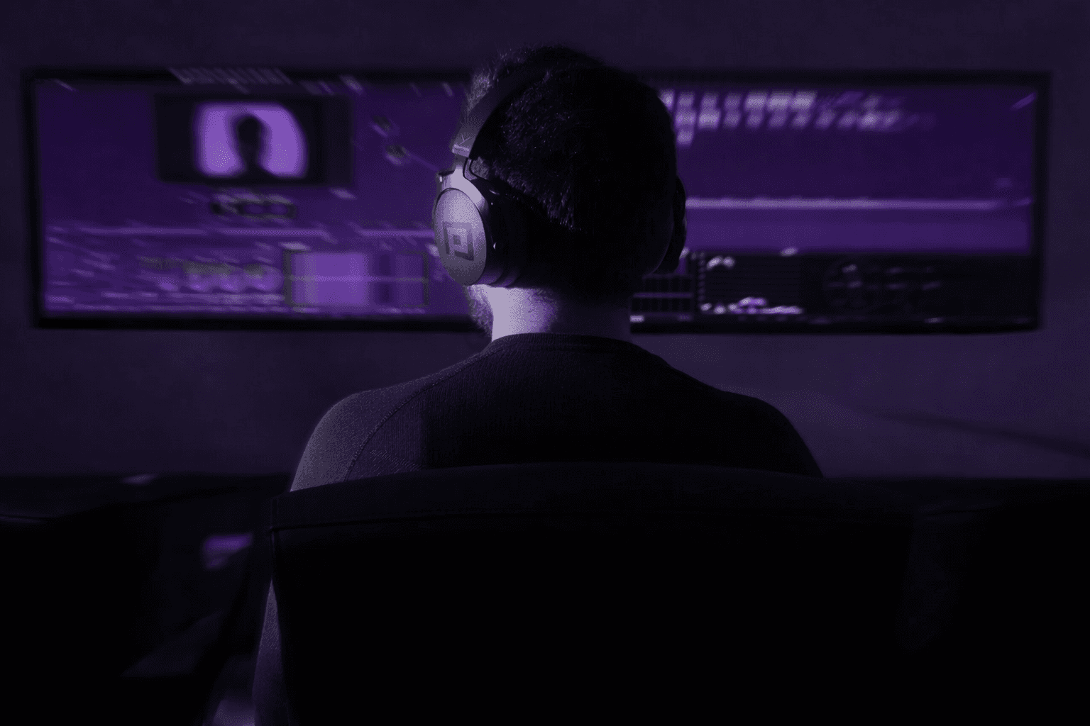 black and gray camera tripod