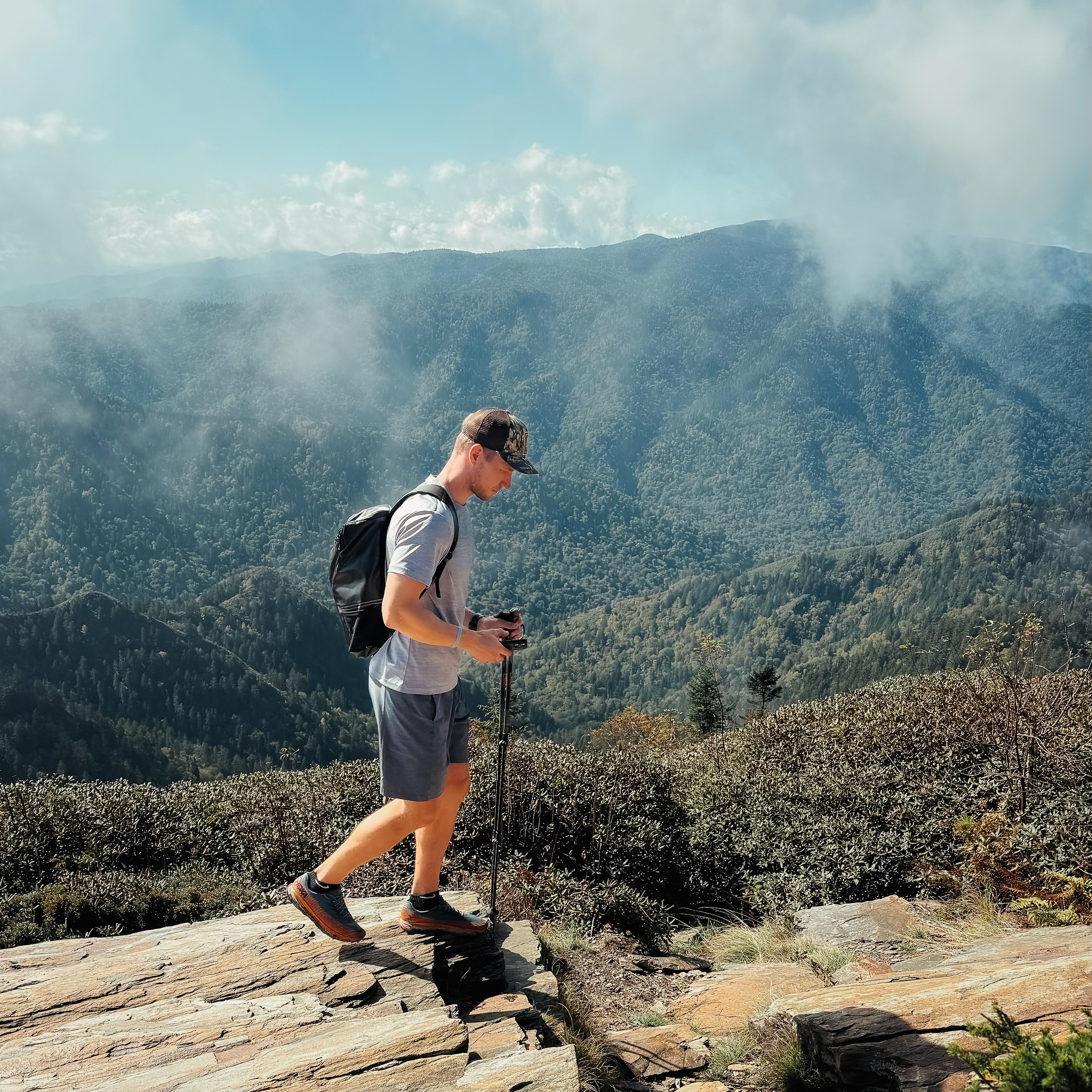 hiking in the blue ridge mountains north carolina