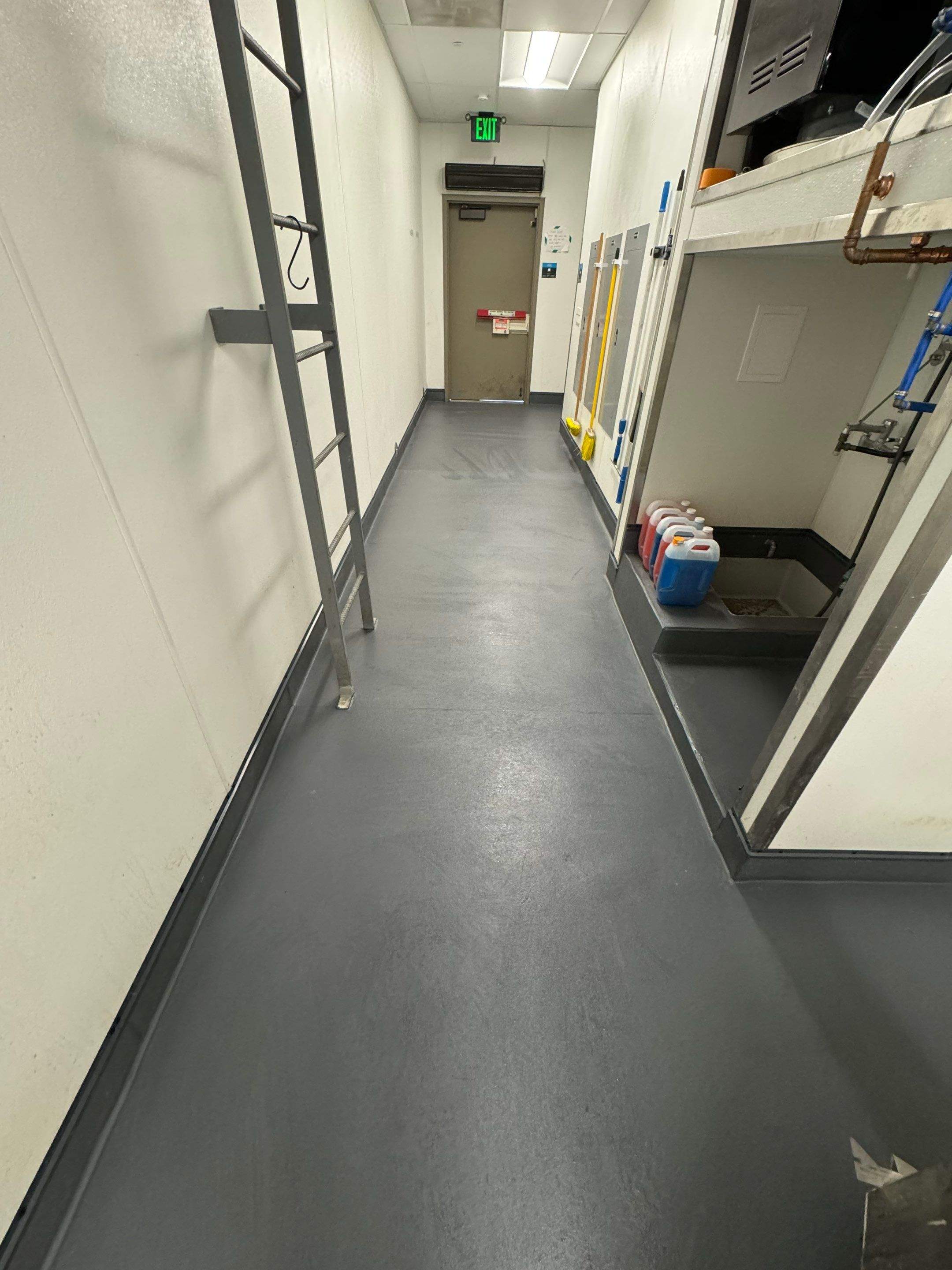 Eco-Grip surface detail under bright lighting, highlighting slip-resistant texture and matte finish.