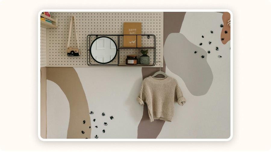 Stylish kids’ room decor with modern accessories