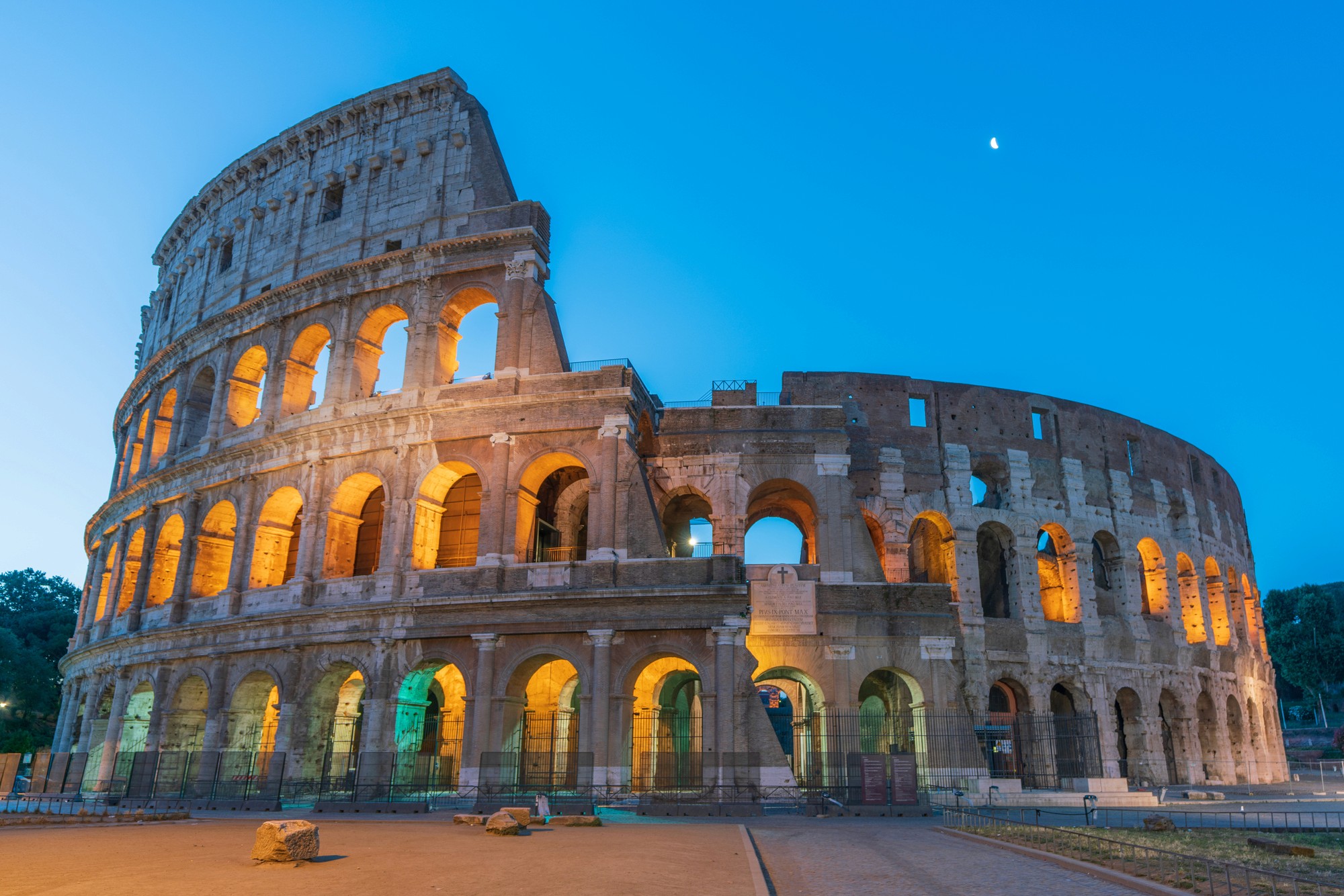 island under white sky