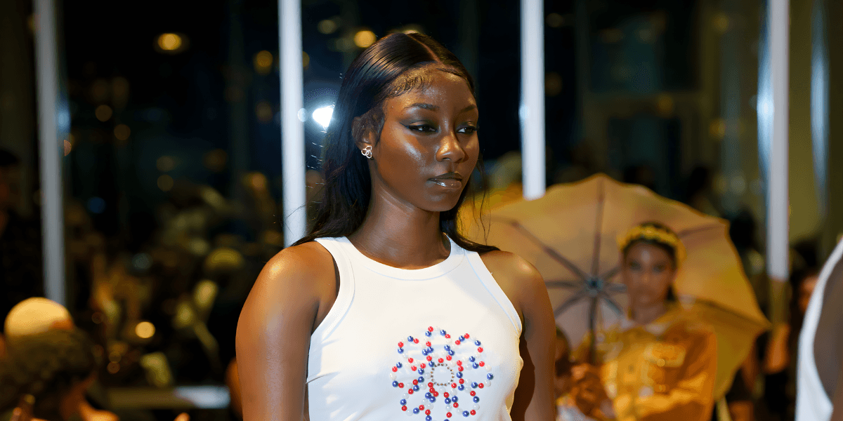 2025 New york fashion week model wearing kartikart silver earrings on the runway