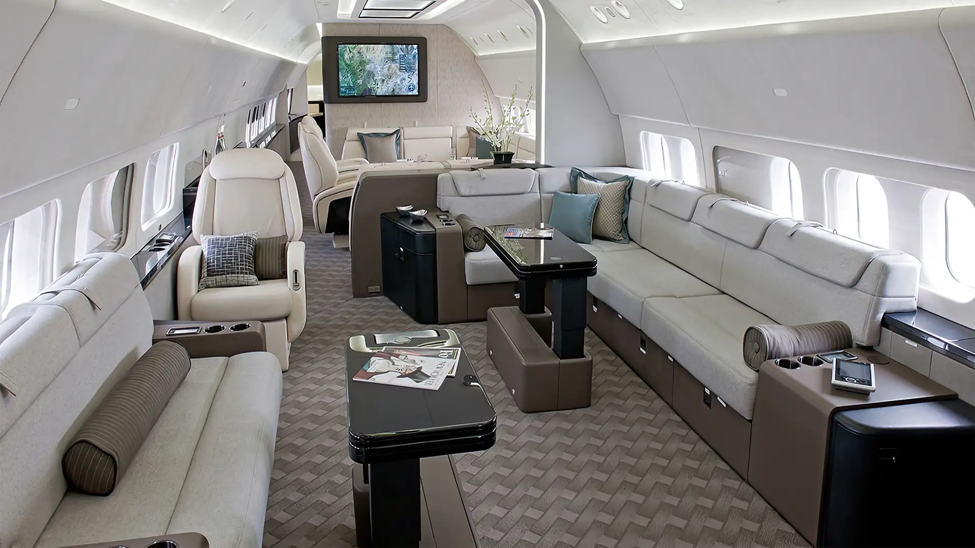 charter a boeing bbj jet