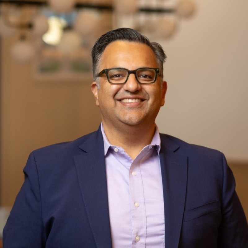 Rox advisors profile image of Manu Narayan