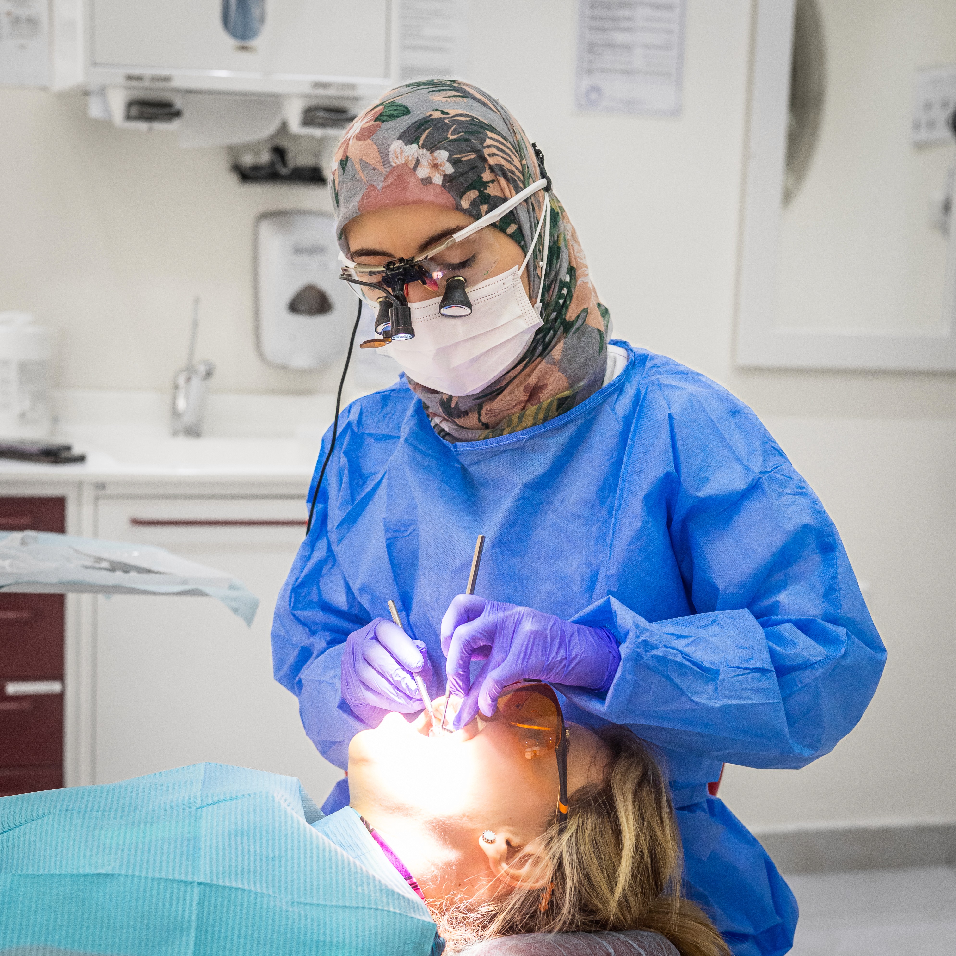 Professional teeth cleaning in Abu Dhabi for better oral health. 