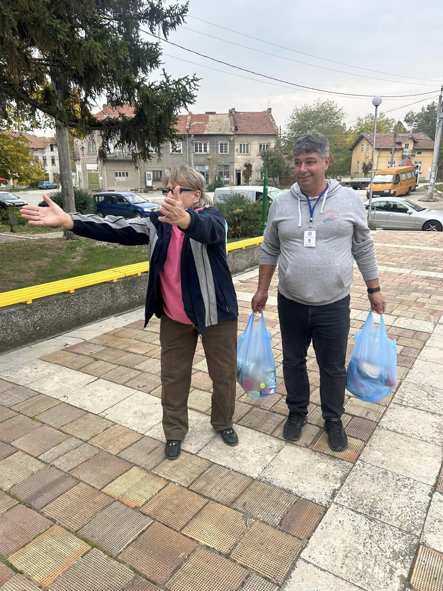 Подкрепа за 70 семейства в нужда от 7 български села 