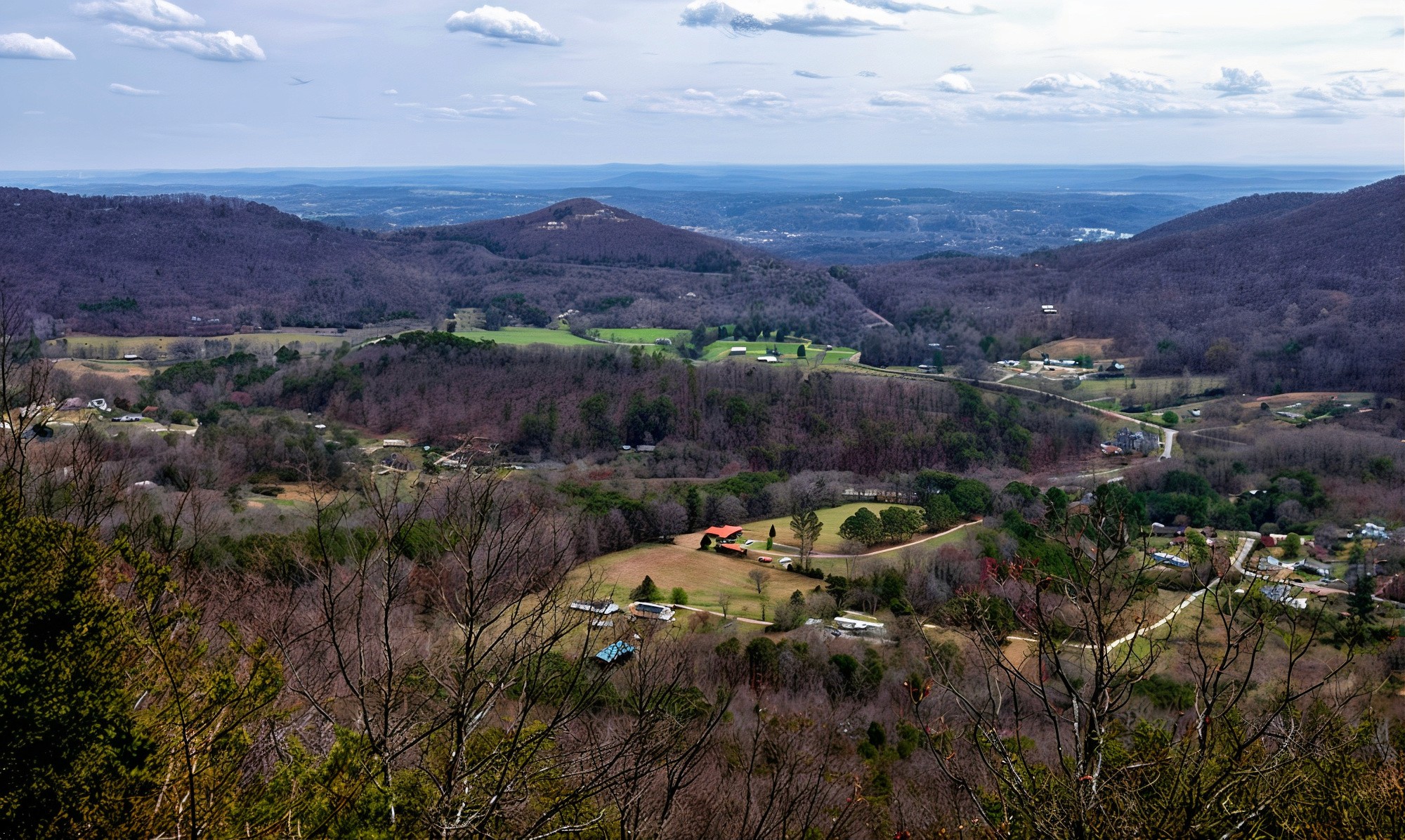 Discover the best roofing companies near you in Graysville, TN. Trusted local roofers for top-quality services and competitive quotes.