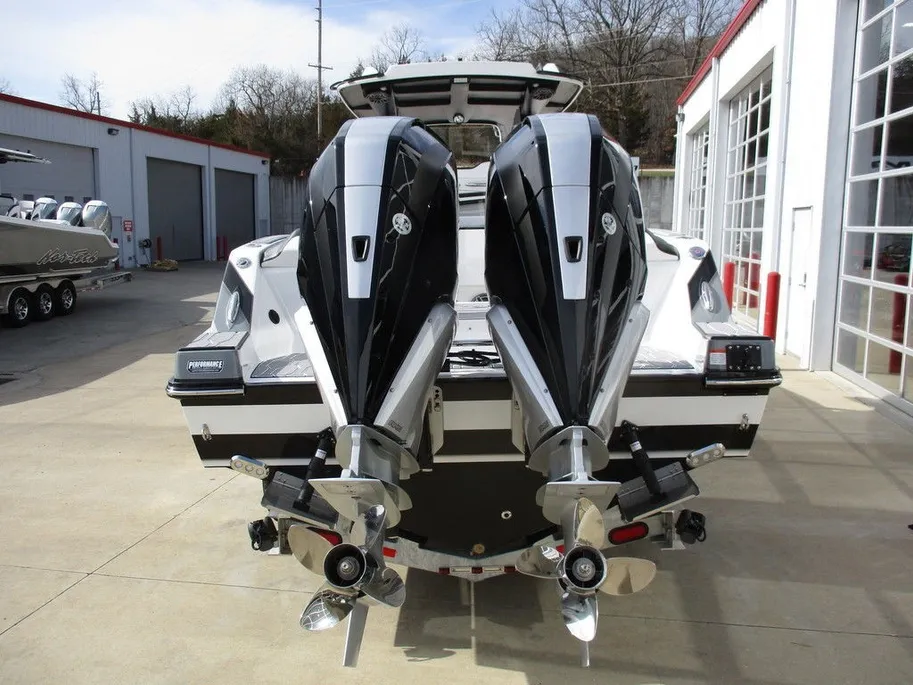 Boat thumbnail 9
