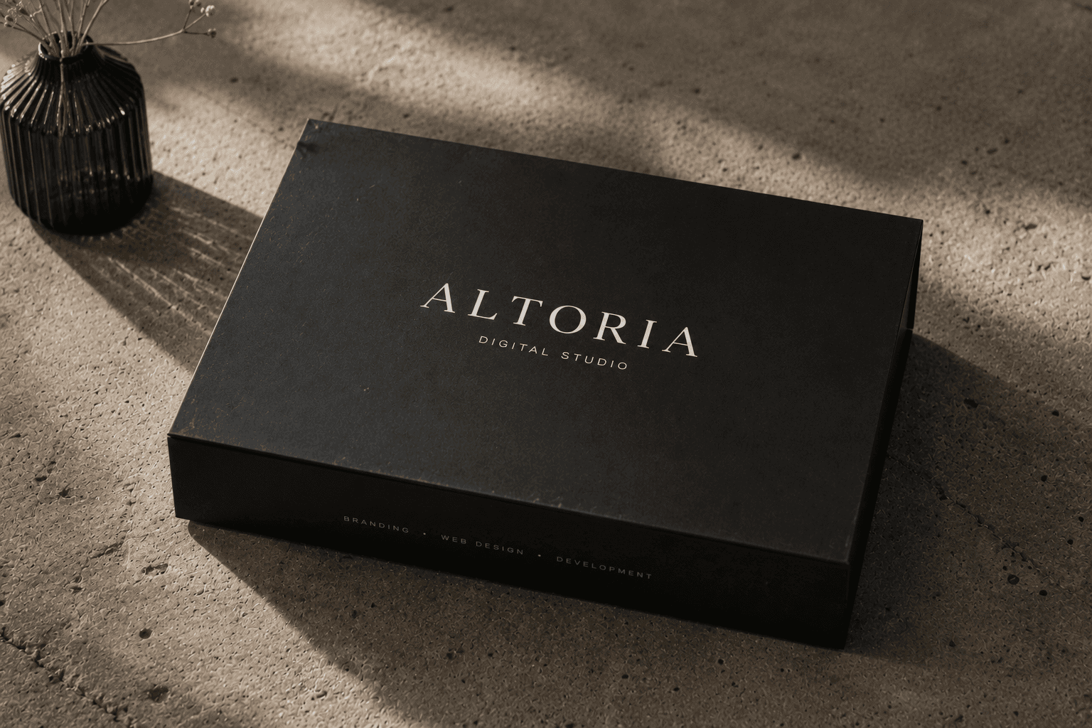 Luxury Altoria brand presentation box