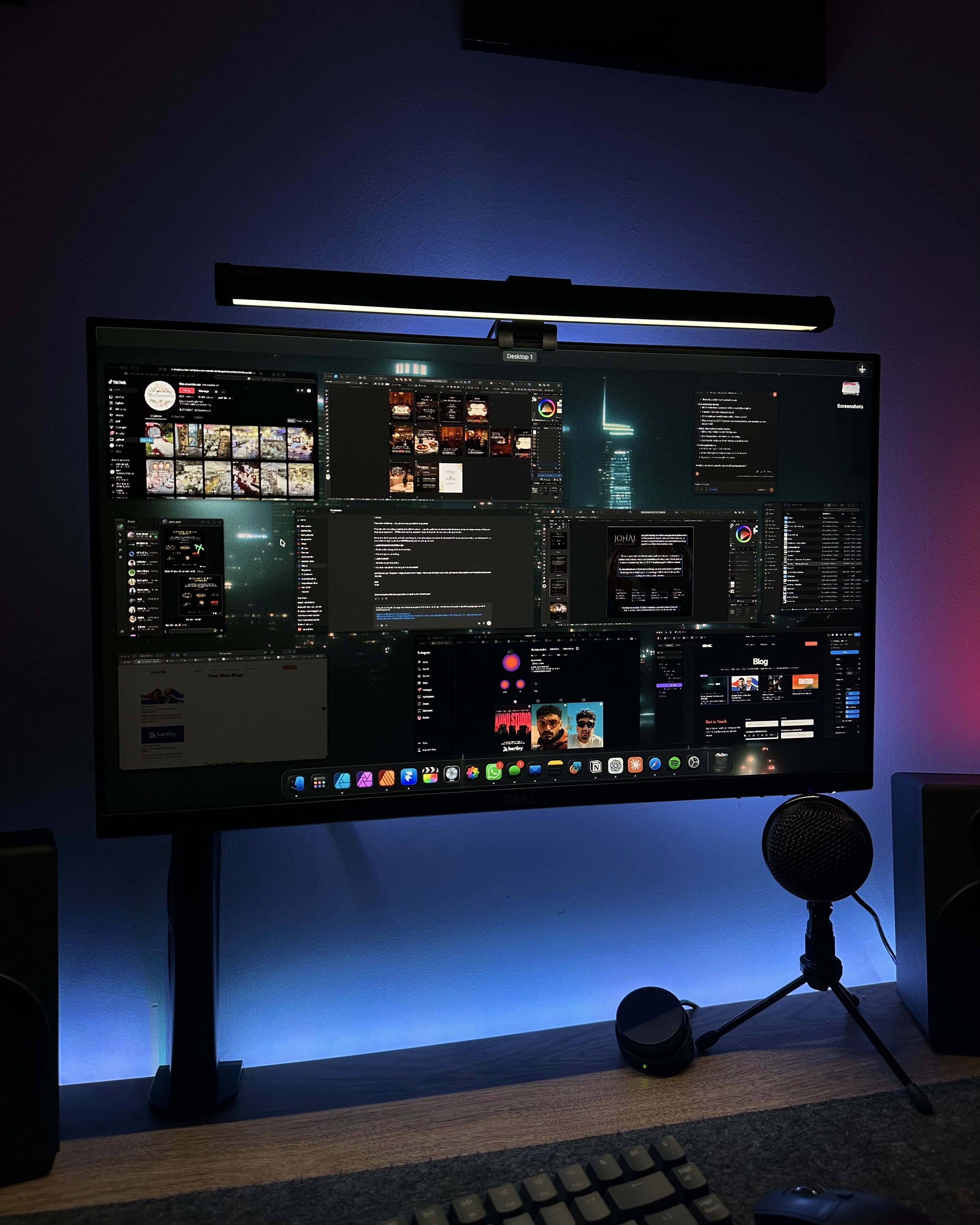 Studio HQ