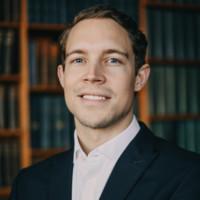 Photo of Maximilian Ahrens.