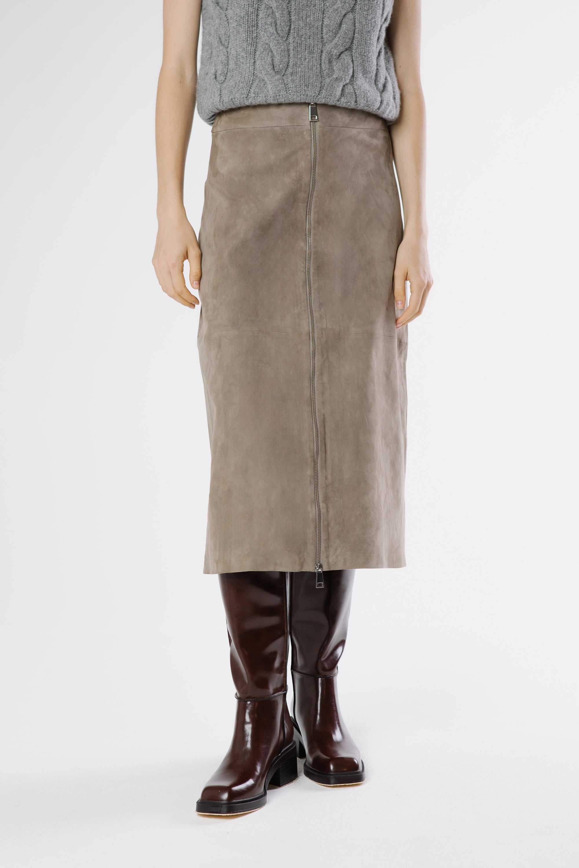 Front view of Zara suede midi skirt in drizzle grey featuring a straight silhouette and full-length front zipper.