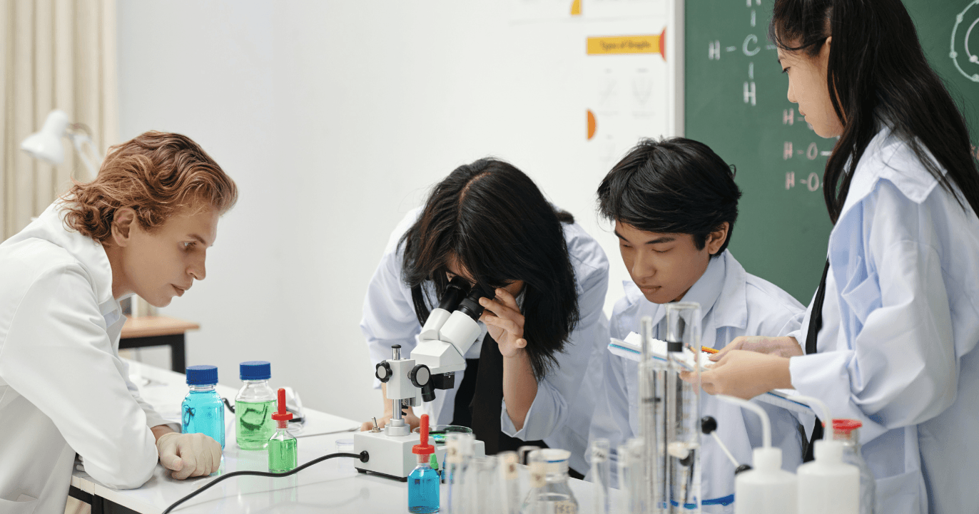 15 Medical Programs for High School Students