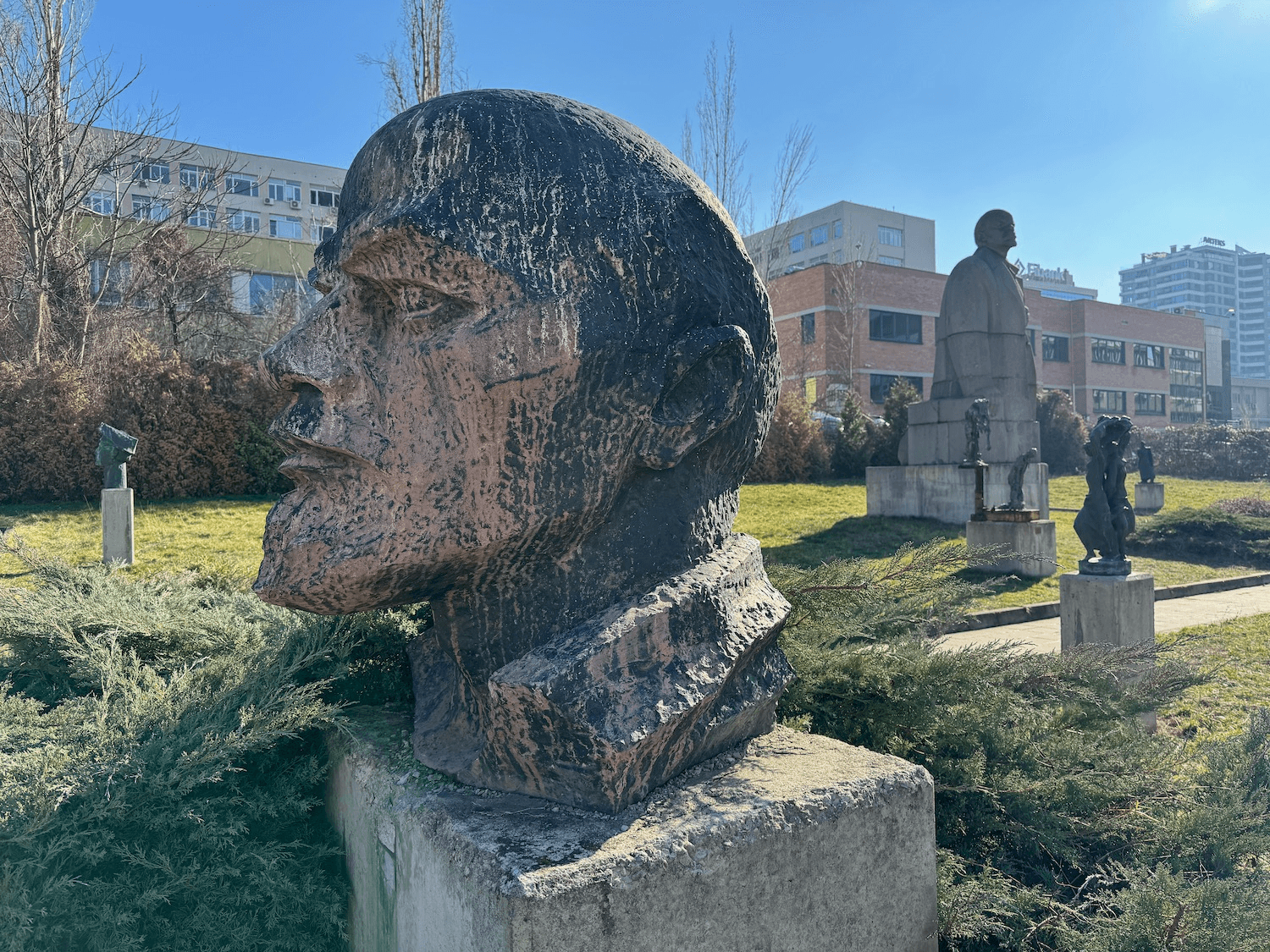 Communist-era monumental statues