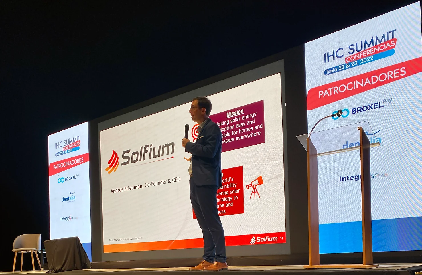 Participación del CEO de Solfium en IHC Summit 2022__Paneles solares Solfium en Mexico