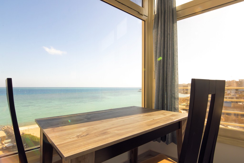 gray and white concrete house