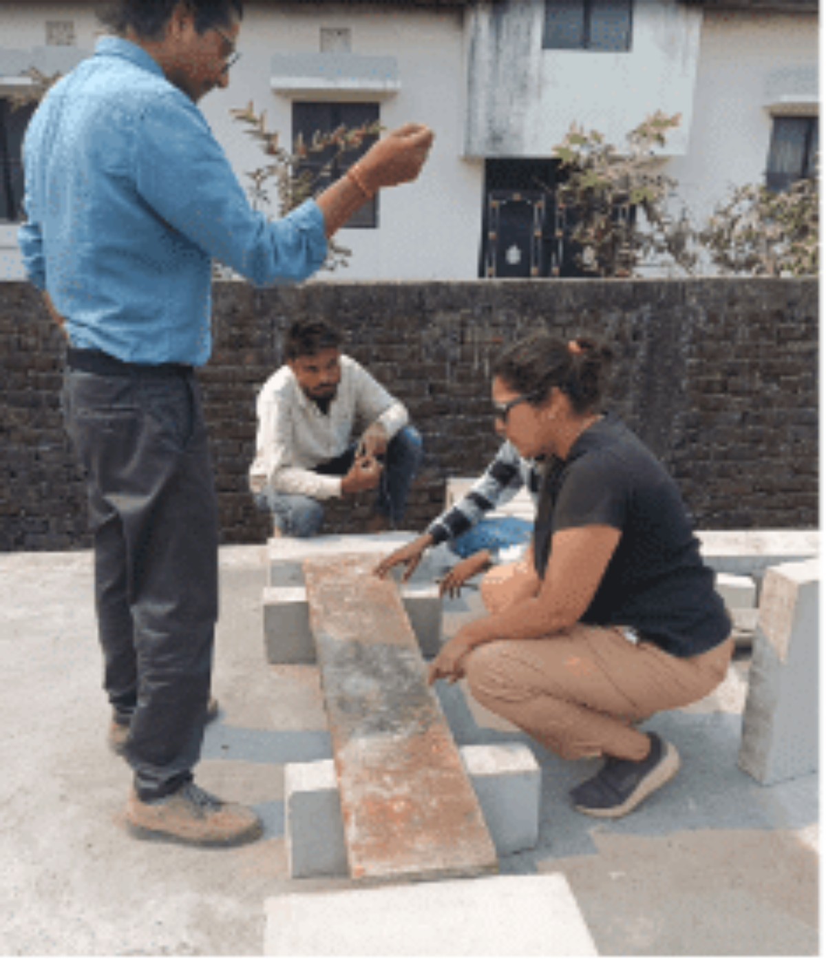 Brick arch prparing base