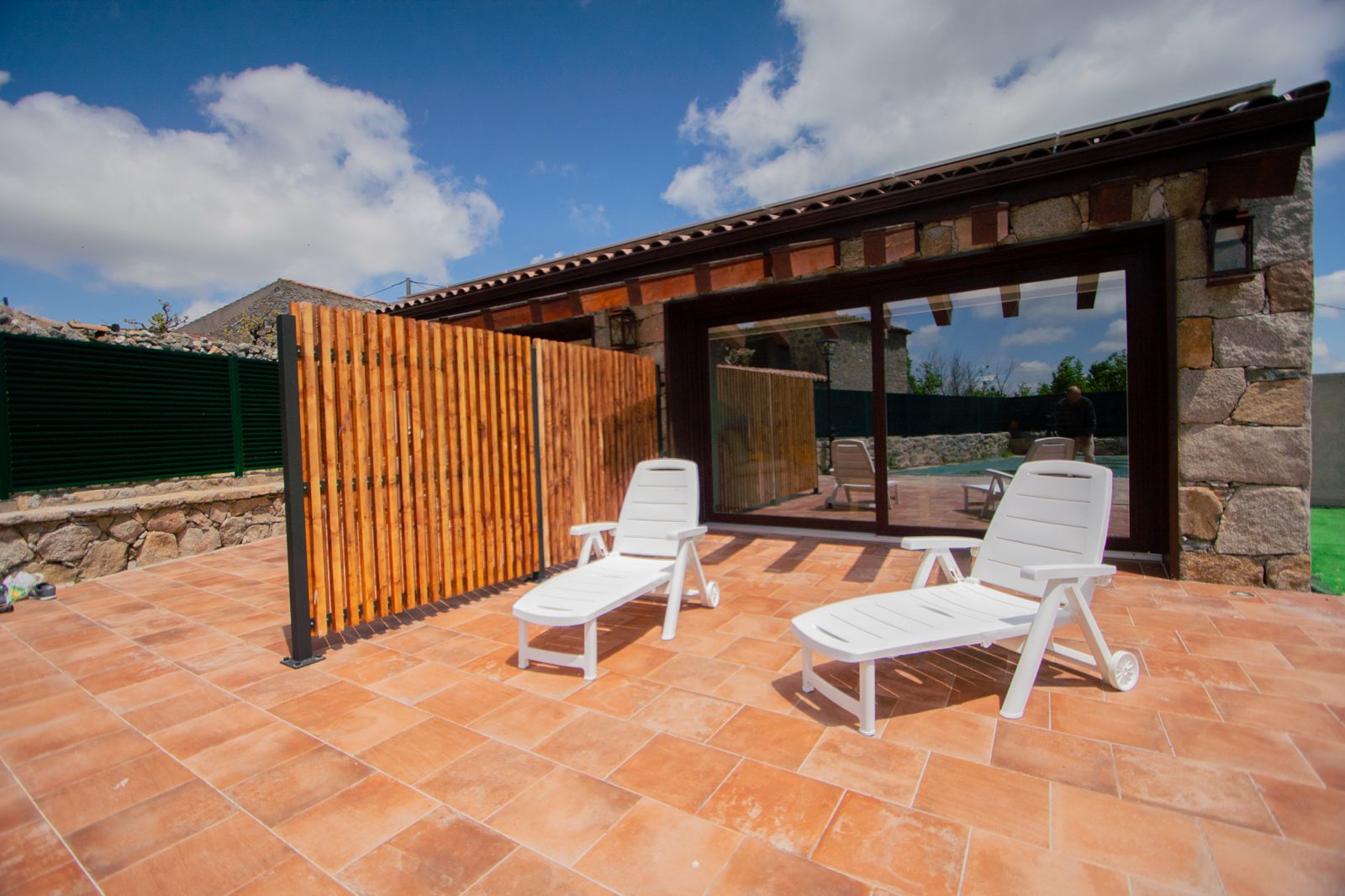 Terraza Apartamentos la huerta del curato en Avila