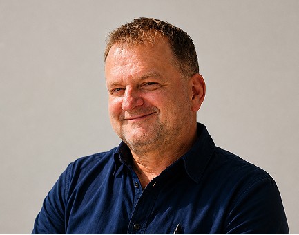Portrait Dr. Rainer Brandl
