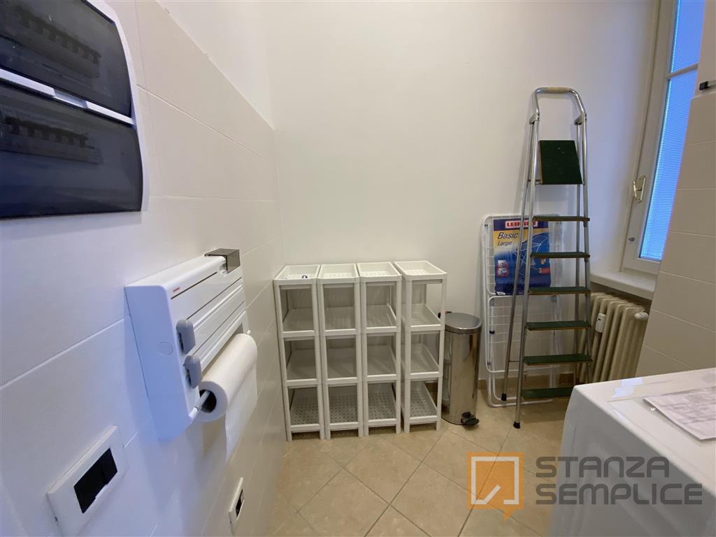 Stanza di 14 mq in Via CARDUCCI, Rovereto