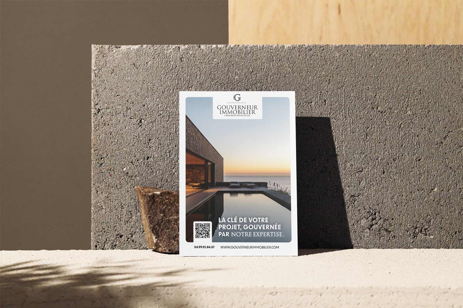 Recto d'un flyer pour une agence immobilère