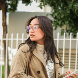 Blue to purple gradient