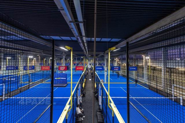 4PADEL Argenteuil, empty court