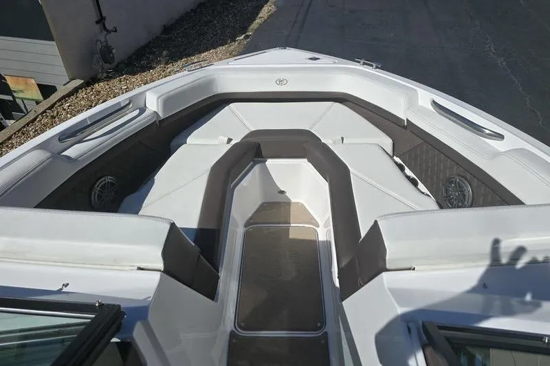 Boat thumbnail 10