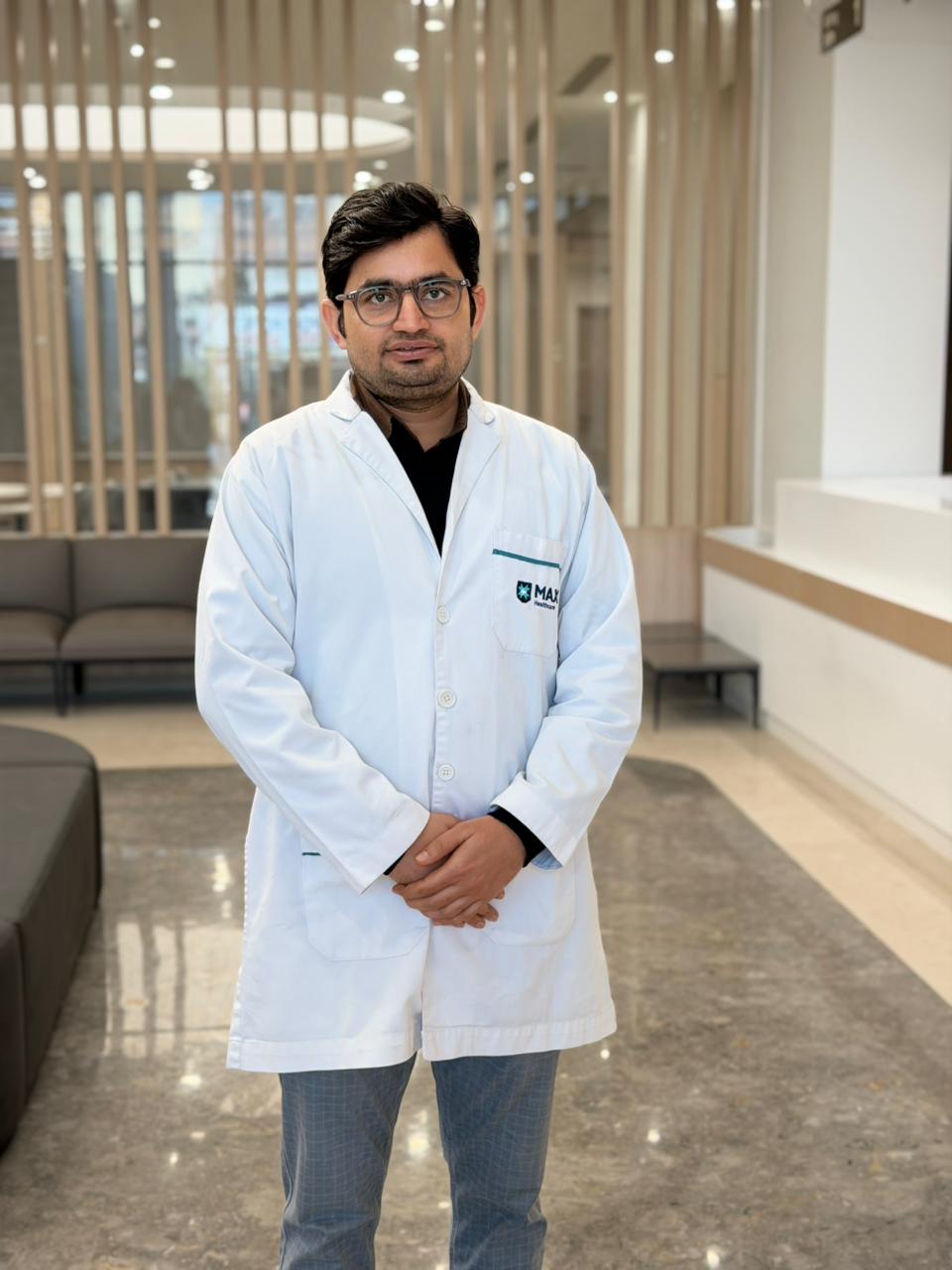 Dr Praveen, robotic physician assistant