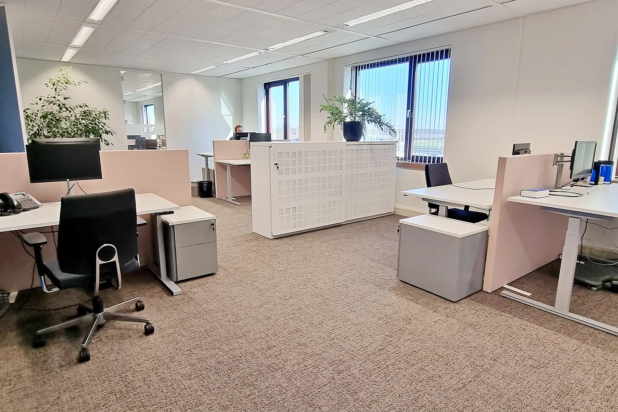 Nieuwe kantoorinrichting Bavinckhouse door Perla