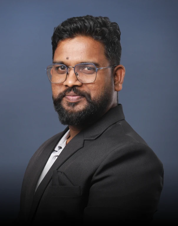 Portrait of Mr. Yogesh Kharat, Senior Developer of InstaLogic.