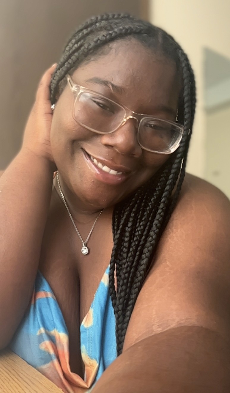 Instructor Endia Headshot