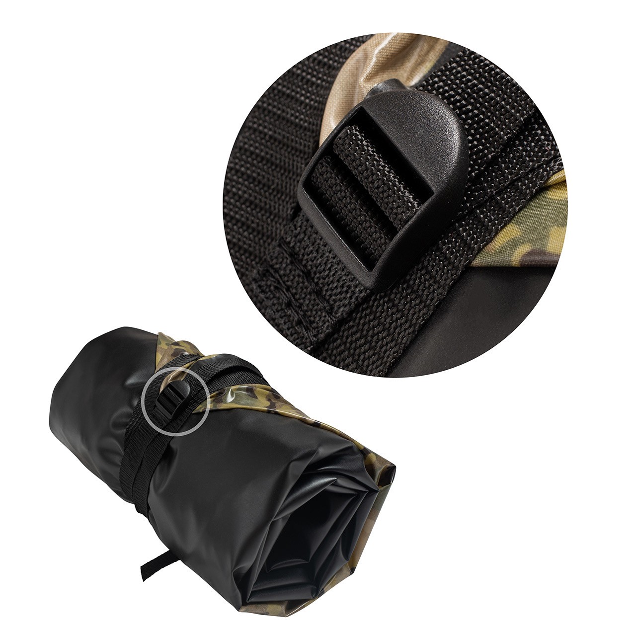 Zbliżenie na klamrę paska kompresyjnego spinającego zwinięty packraft.