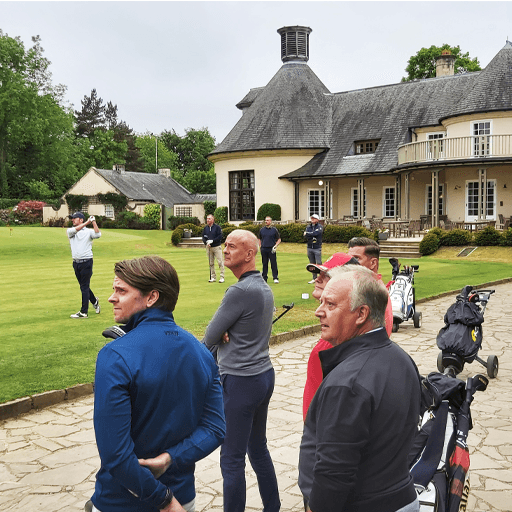 Vianet and Customers Watching Golf Event