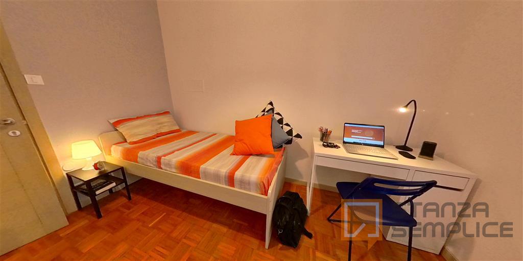 10 sqm room in Via Pio X, Padova