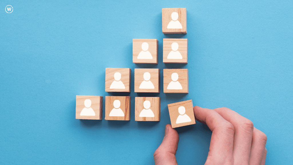 advantages of external hiring