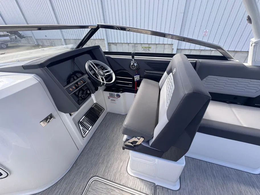 Boat thumbnail 17