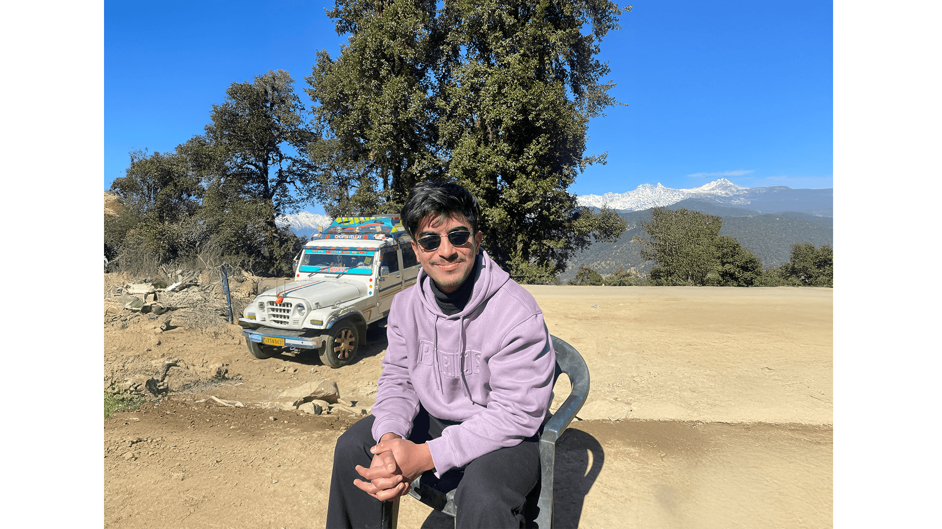 black and gray camera tripod