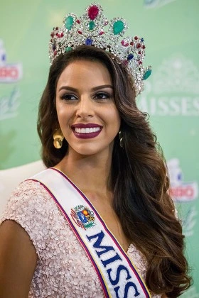 Keysi Saiyago crowned Miss Venezuela, wearing the crown and sash in celebration of her victory.