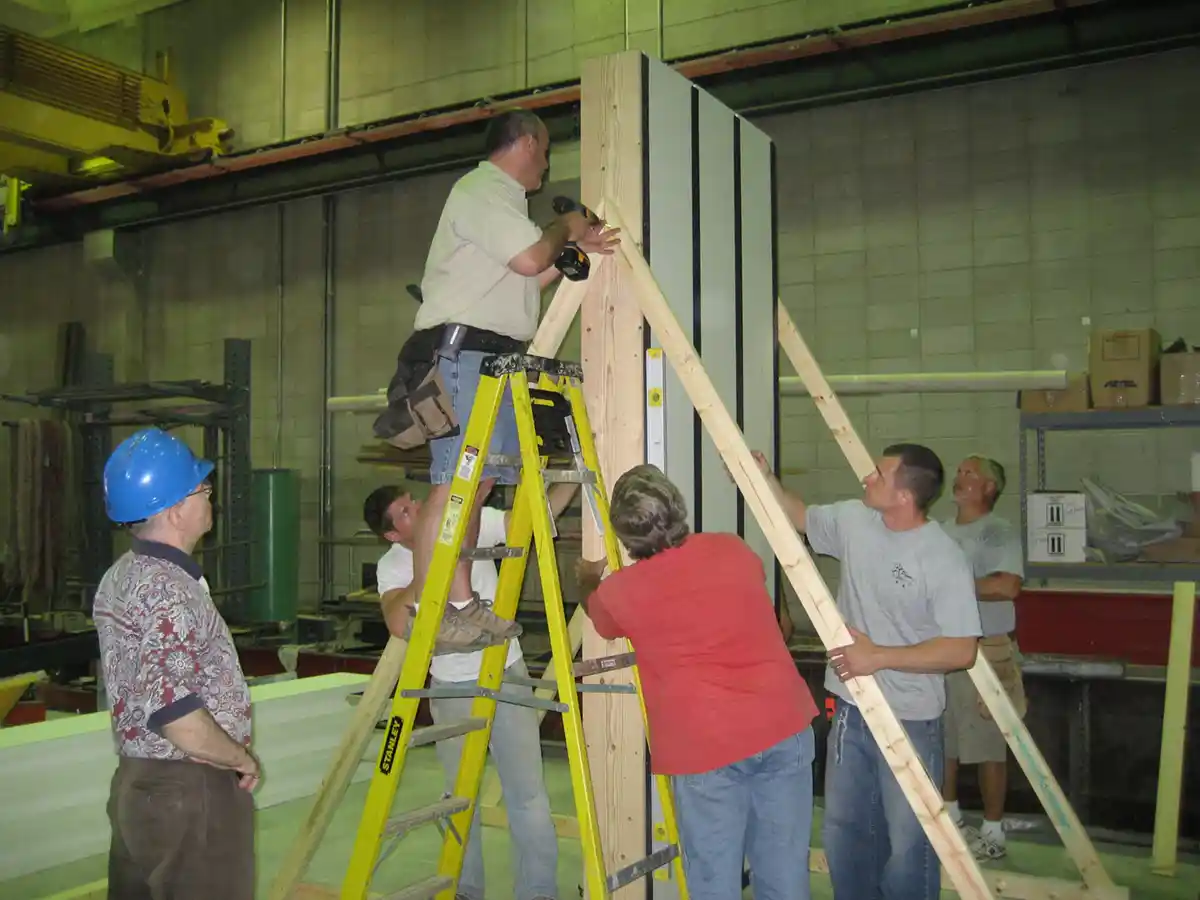 Testing wall strength at Iowa State University
