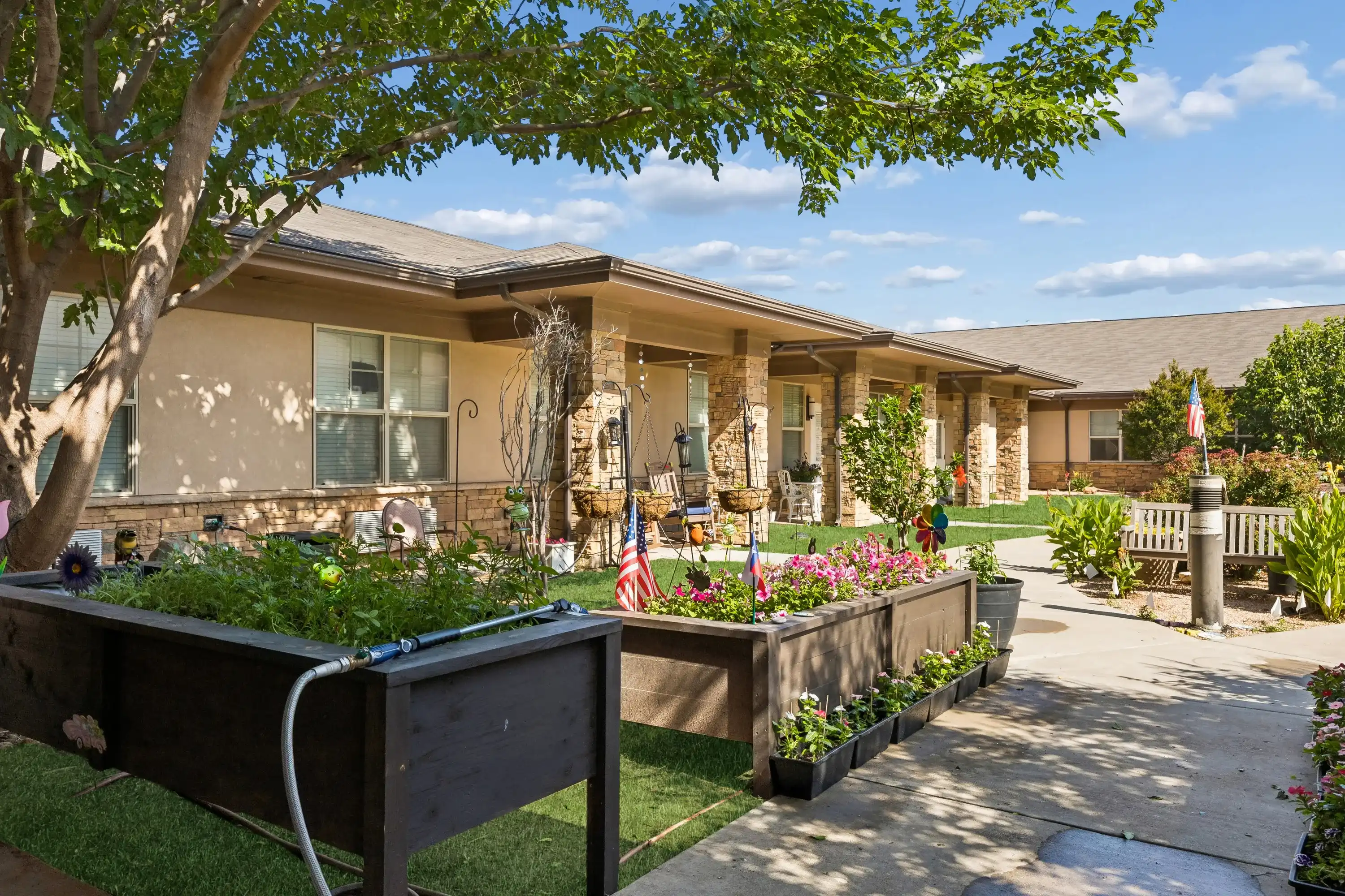 The Courtyards community photo 4